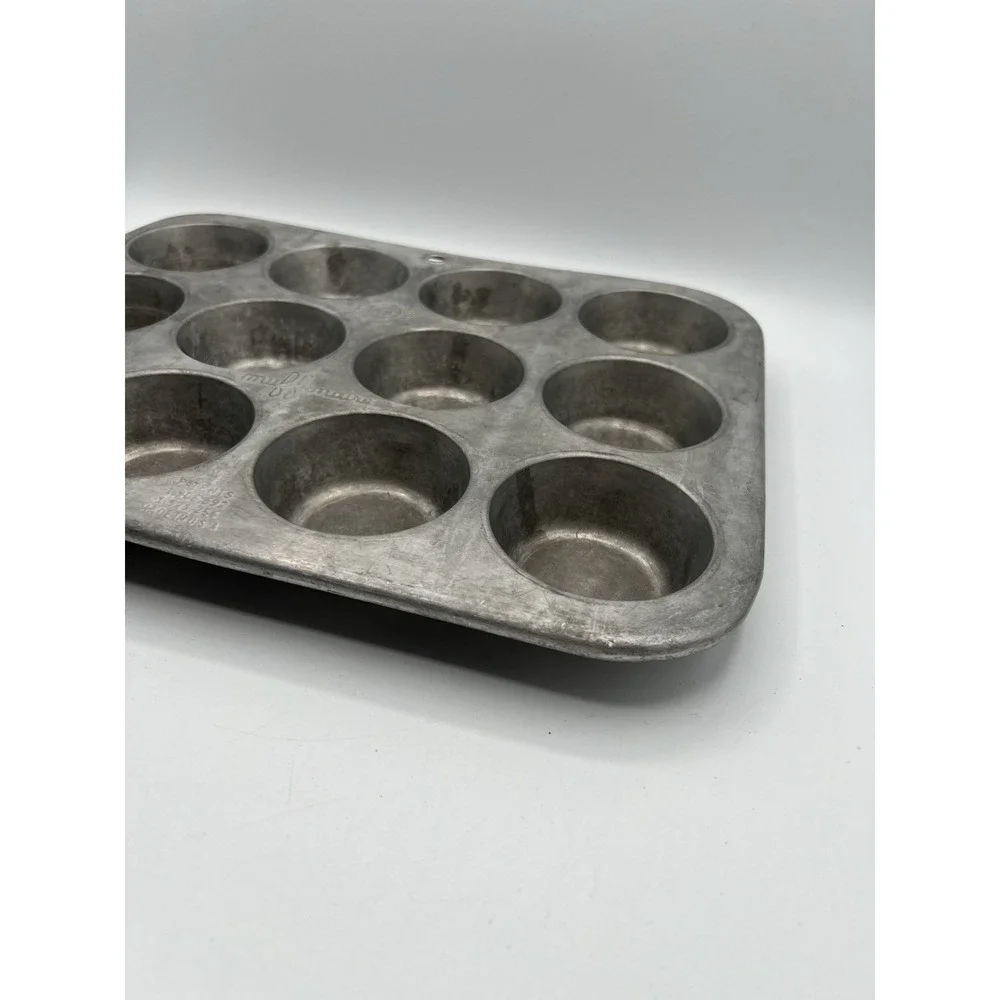 Vintage MUFFINAIRE‎ 12 Muffin Cupcake Pan Aluminum Tin Dayton Ohio USA Aircraft